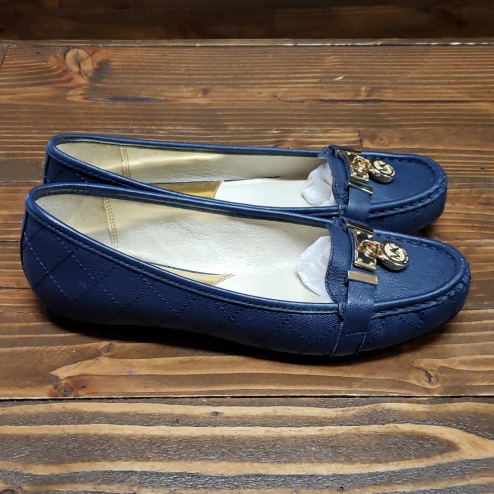Michael Kors Women's Navy Moccasins US Size 6.5 - Picture 4 of 6